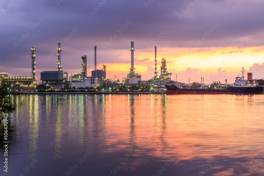 Oil refinery industry plant