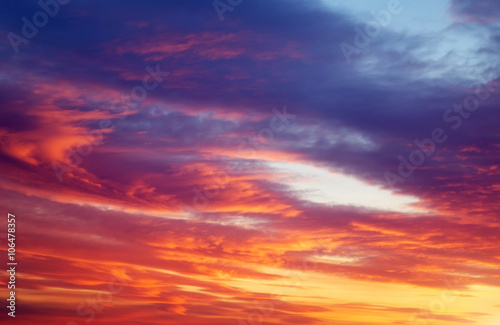 Fiery orange sunset sky. Beautiful sky. © es0lex