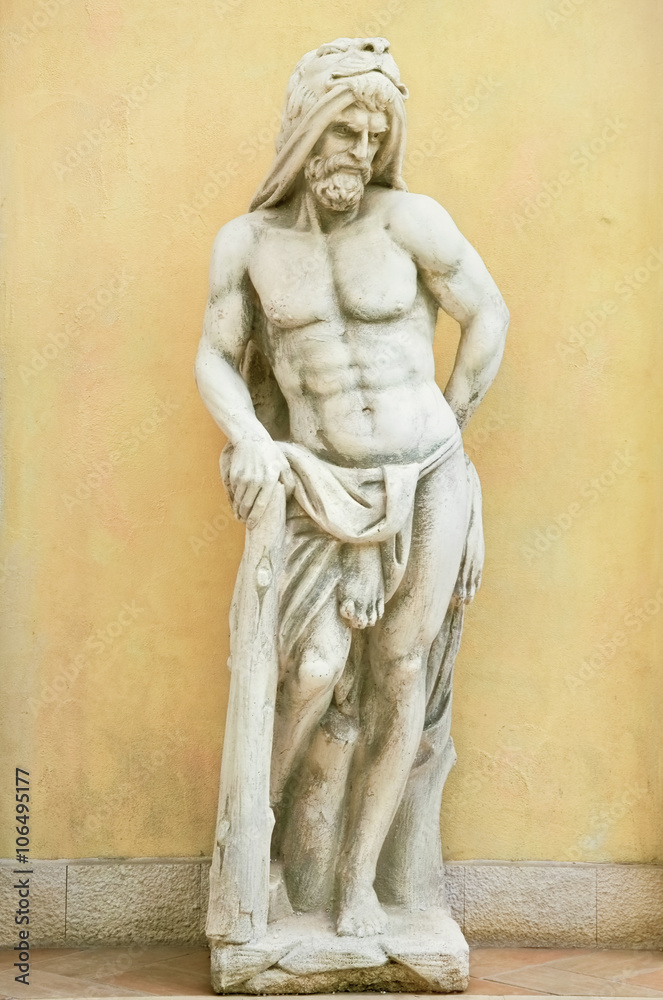 Obraz premium Statue of Hercules