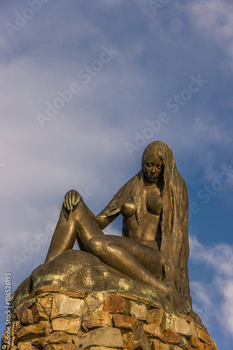 Statue der Nixe Loreley