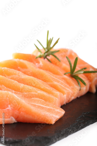 saumon cru