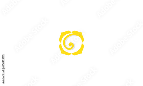 Fleur spirale jaune