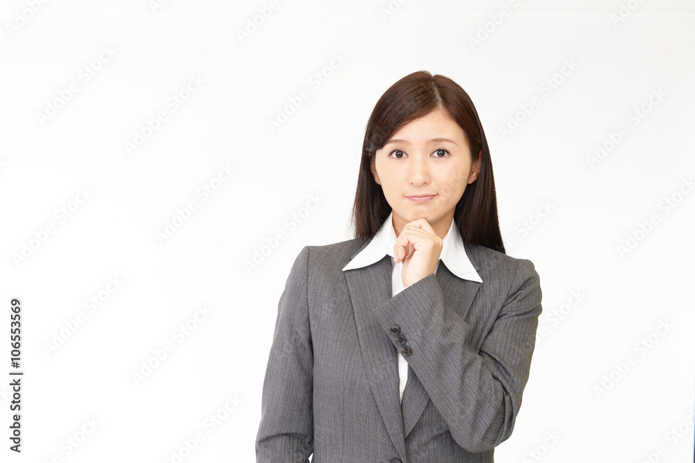 真剣な表情のビジネスウーマン 真剣な表情のビジネスウーマン
