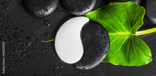 Canvas Print top down of beautiful spa concept Yin-Yang stone texture symbol,