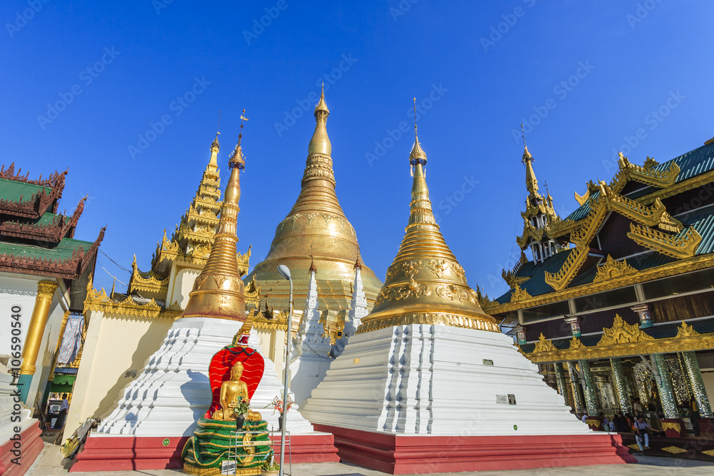 Shwedagon pagoda Shwedagon pagoda