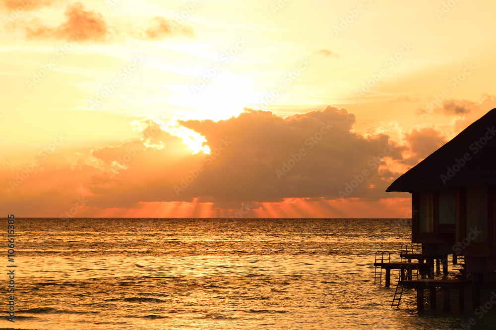 Beautiful Sunset in Maldives Beautiful Sunset in Maldives