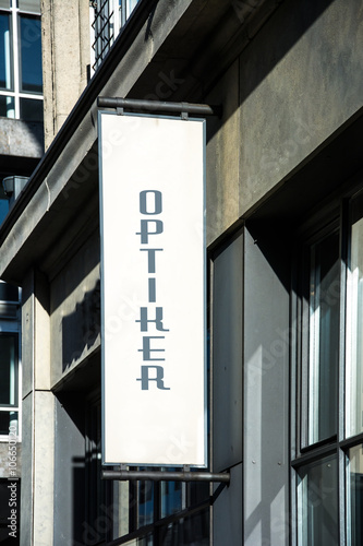 Schild 73 - Optiker