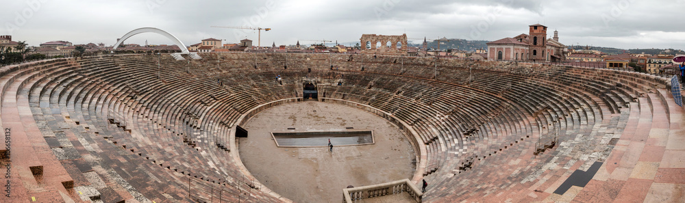 Panoramica Arena di Verona