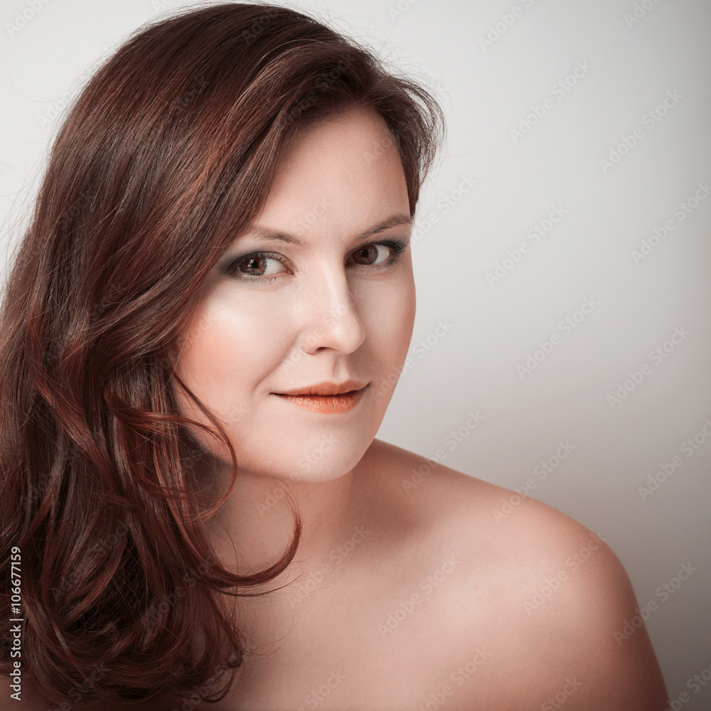 Fototapeta premium Portrait of beautiful woman 