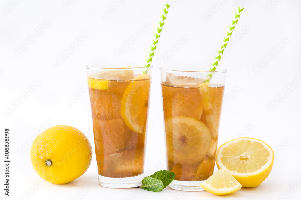 Fototapeta premium Ice tea with lemon.Isolated photo