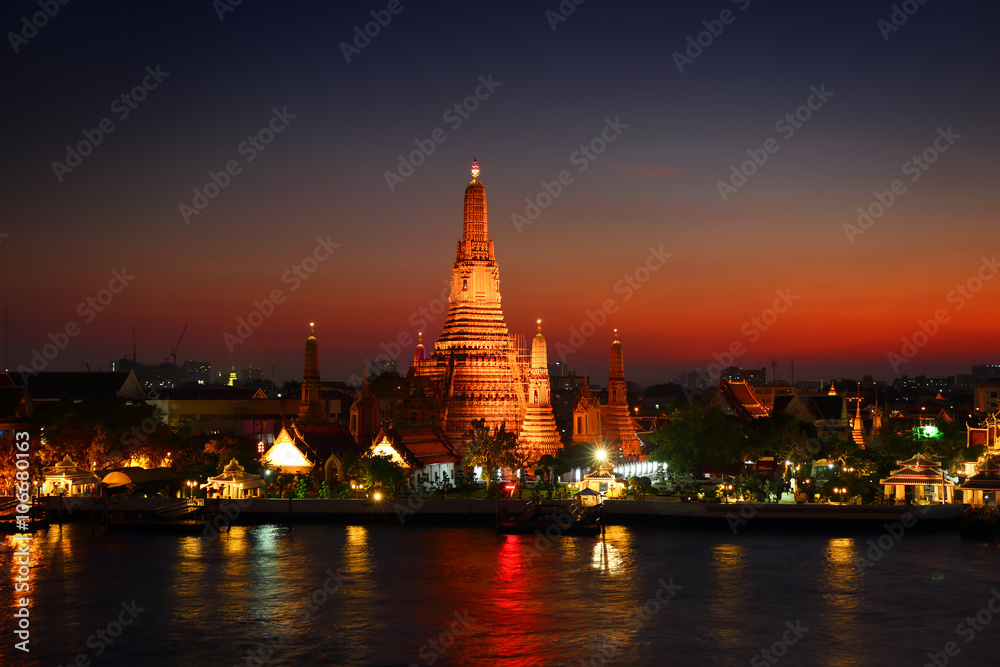 Wat Arun at twilight in Bangkok