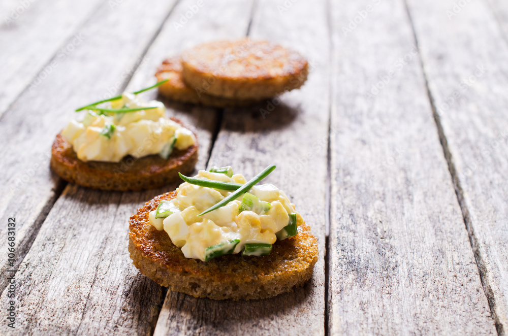 Sandwich with egg salad