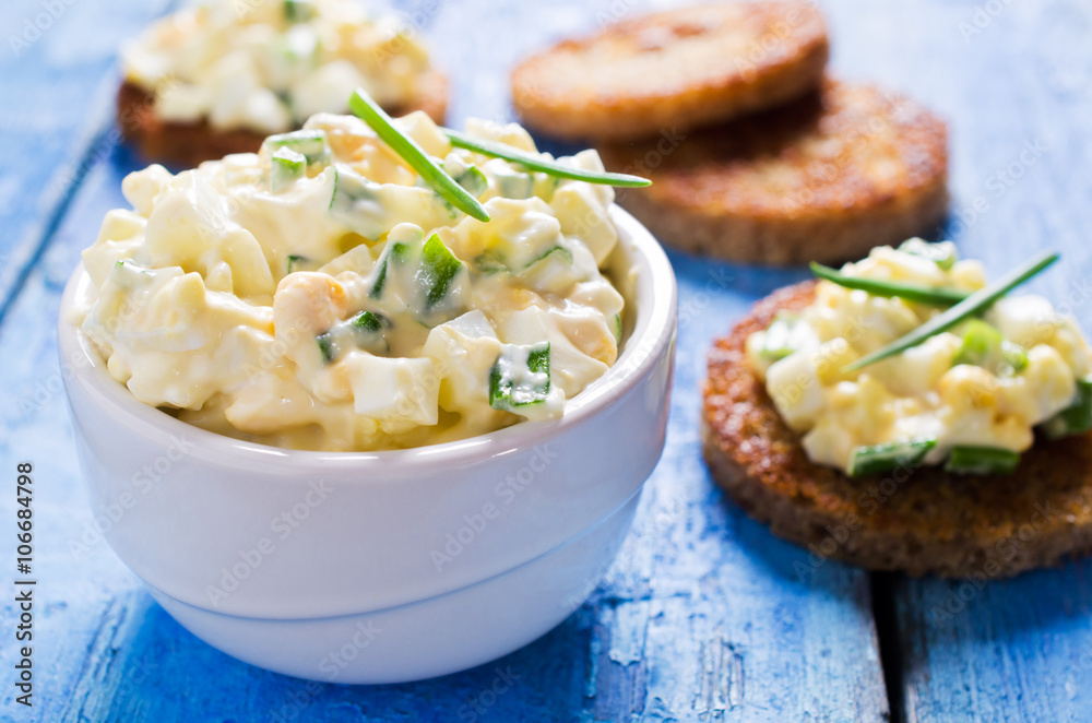 Egg salad with chives