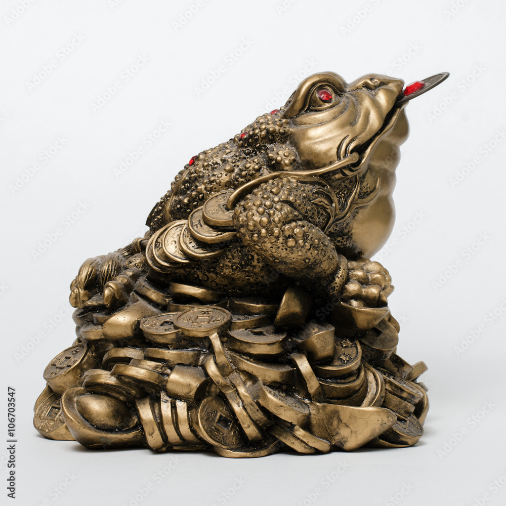 Frog figurine Frog figurine