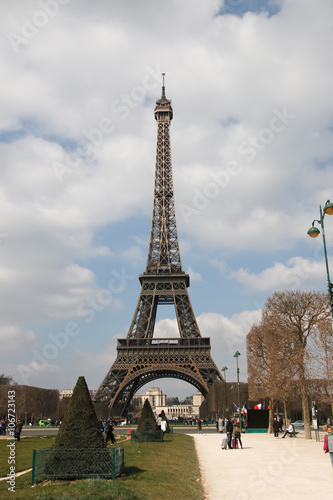 Fototapeta Naklejka Na Ścianę i Meble -  Eiffel Tower, Paris, France, Europe.