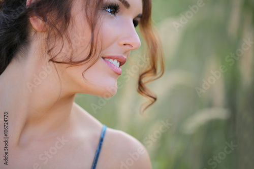 Gesicht einer wunderschönen Frau