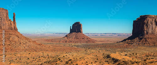 Monument Valley, Arizona © forcdan