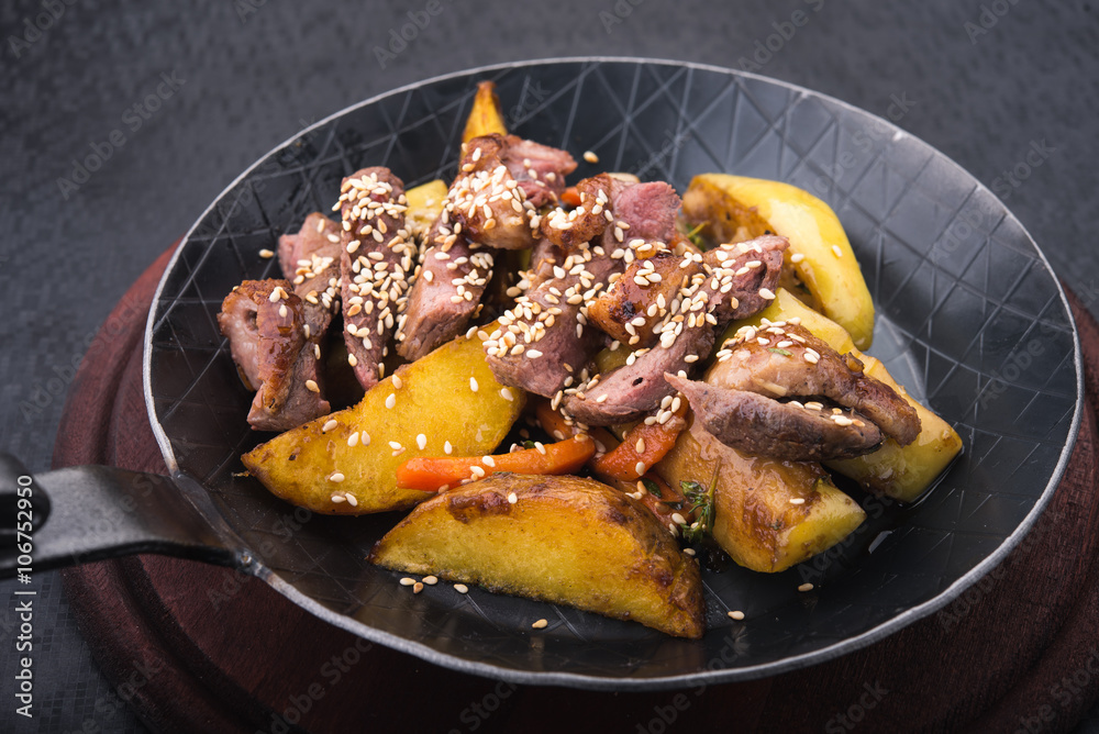 fried potatoes with meat veal fried potatoes with meat veal