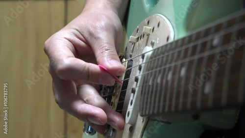 4K ギター演奏アルペジオ