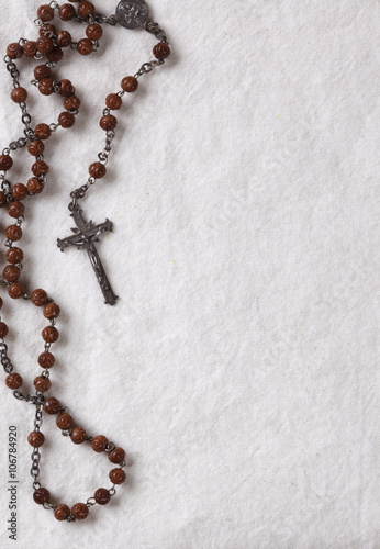 Canvas Print Rosary on natural background