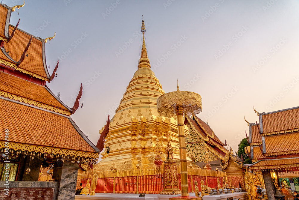 Fototapeta premium Wat Phra That Doi Suthep