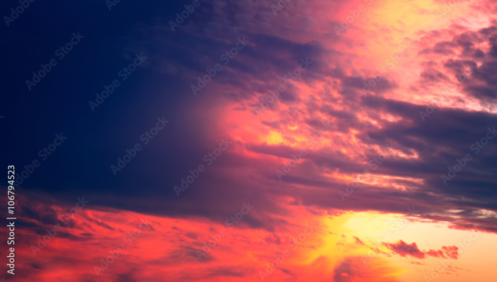 Fototapeta premium Burning red painted summer sky