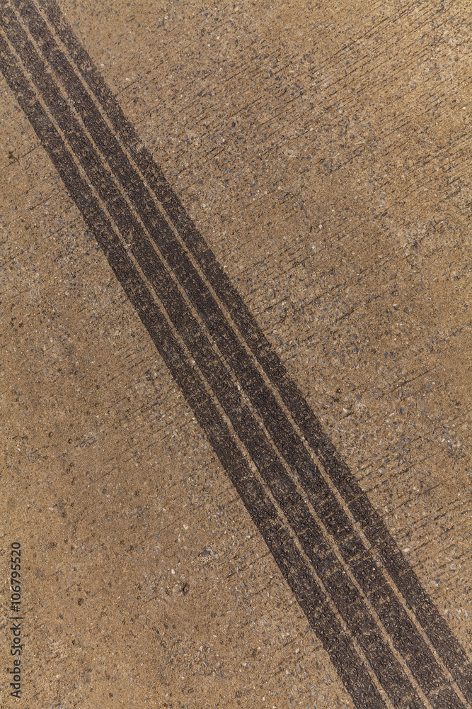 Fototapeta premium Tire tracks on road