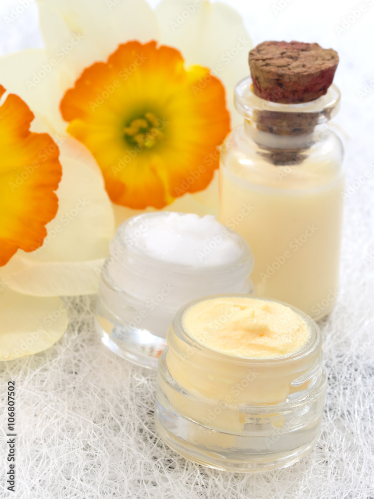 natural cosmetics, fresh as spring flowers natural cosmetics, fresh as spring flowers