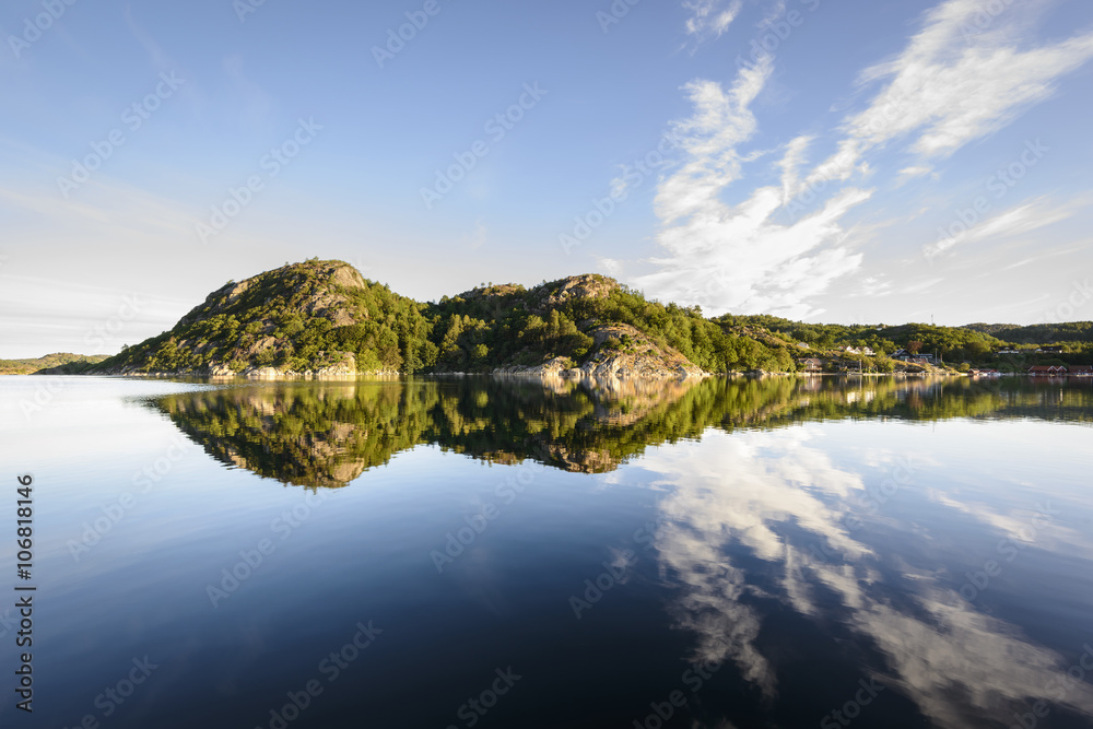 Fototapeta premium scenic fjord landscape in the south of Norway, Europe 