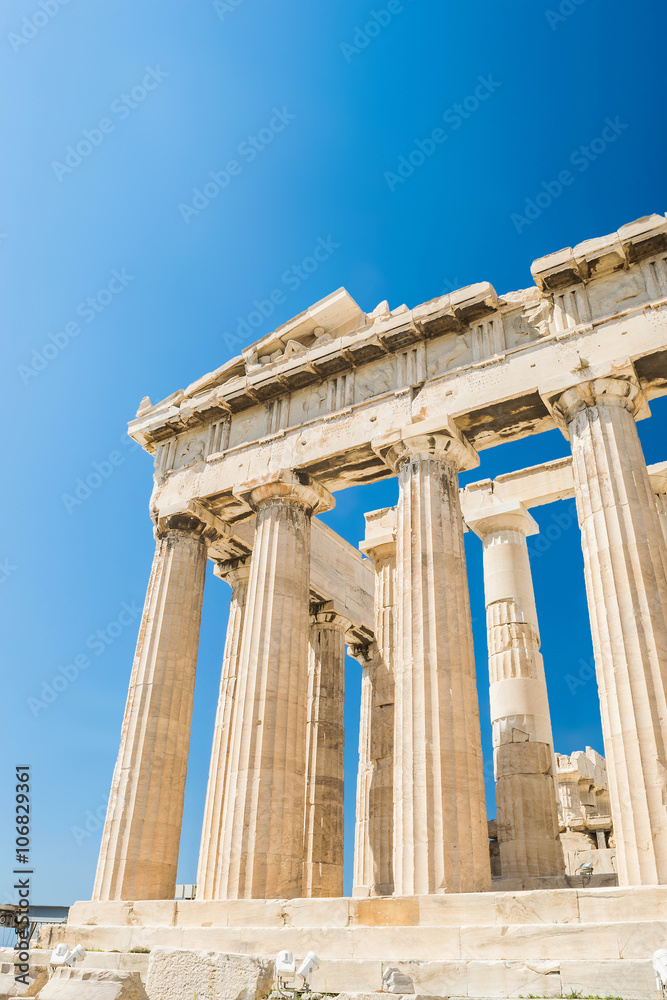 Naklejka premium Parthenon temple on the Acropolis in Athens, Greece