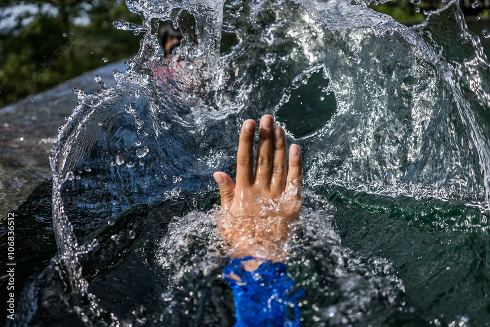 Fototapeta premium Making a big splash