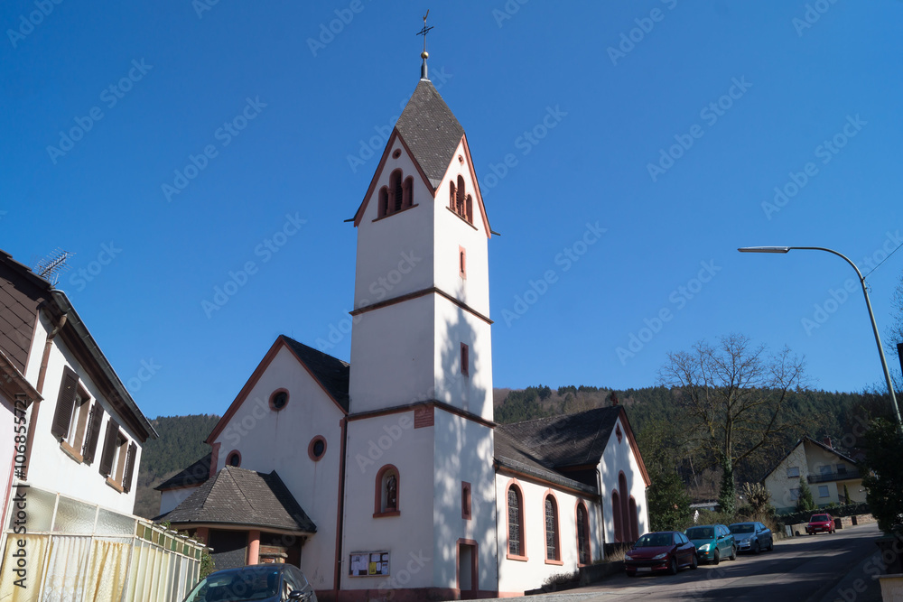 Obraz premium Kirche in Saarhölzbach