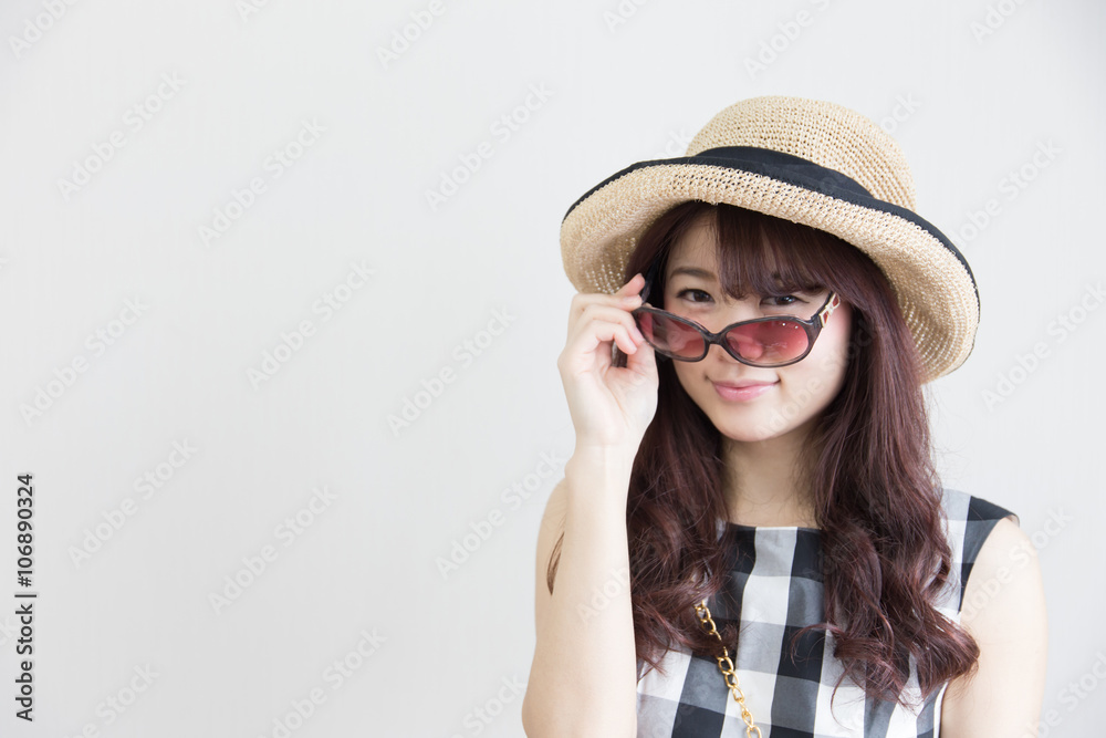 カジュアルポートレート(白バック) カジュアルポートレート(白バック)