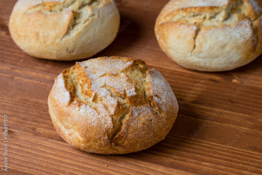 round fresh bread bun