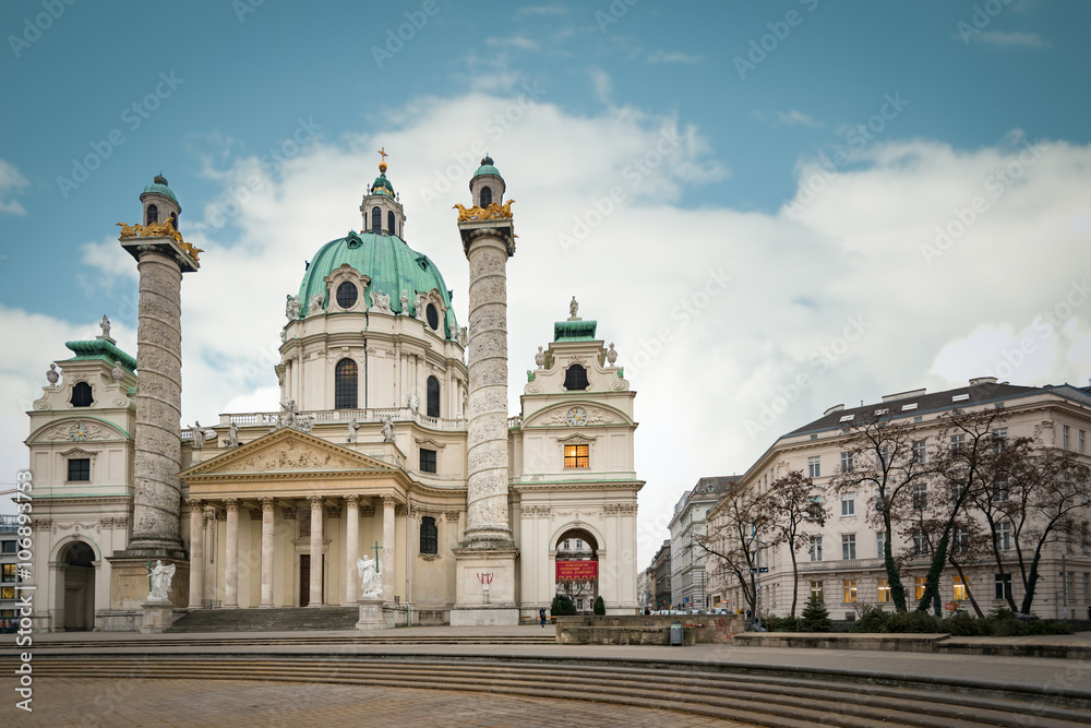 Karlskirche baroque church, Vienna, Austria.