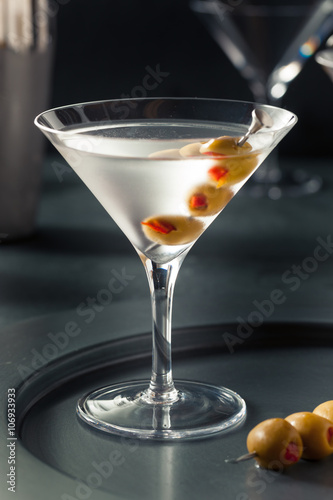 Classic Shaken Dry Vodka Martini