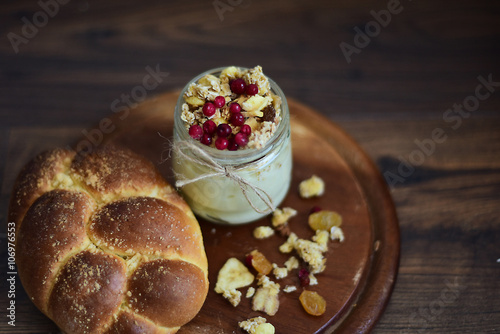 Healthly breakfast. Granola with cranberries.