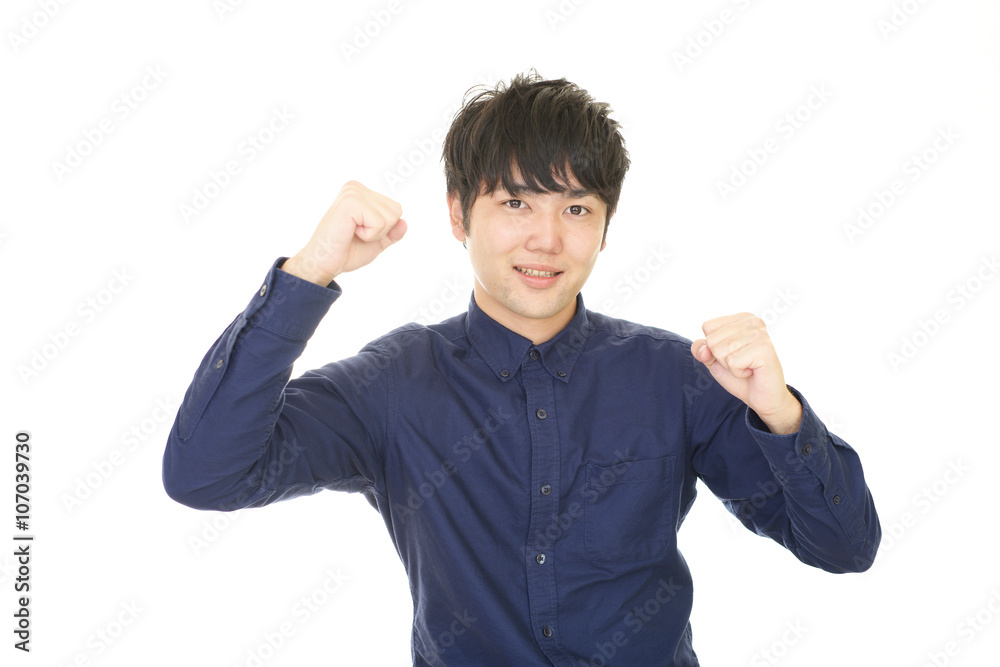 ガッツポーズの青年 ガッツポーズの青年