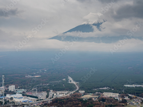 Fuji mountain hide in cloud