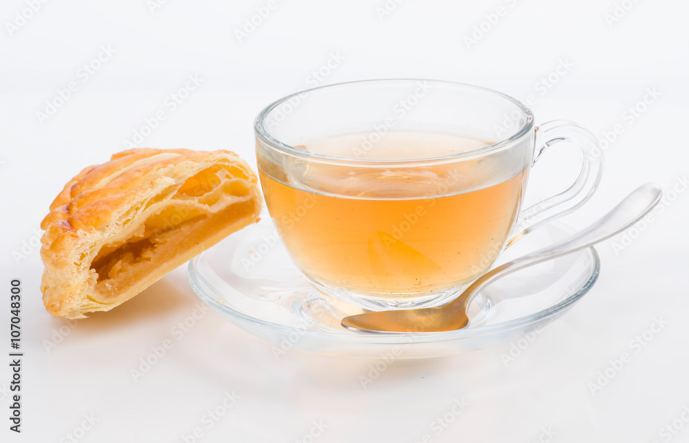 cup of tea with fresh stuffed pasta