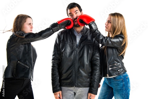 Fotografía Girls giving a punch at her ex-boyfriend