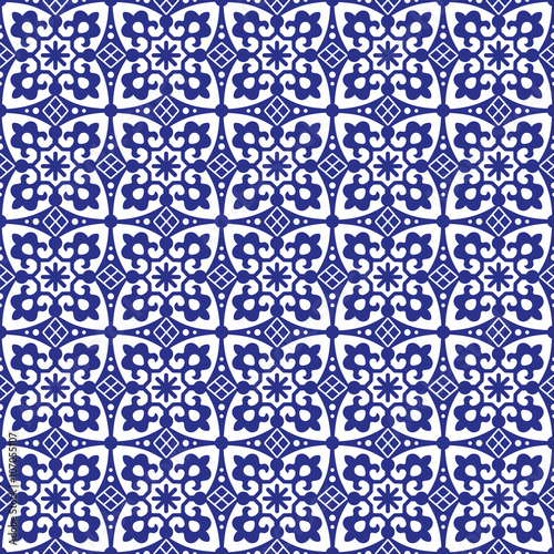 Vector seamless ornament pattern