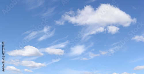 Obraz na płótnie Clouds w salonie