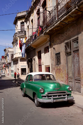 street scene in havana, cuba with old car © fivepointsix