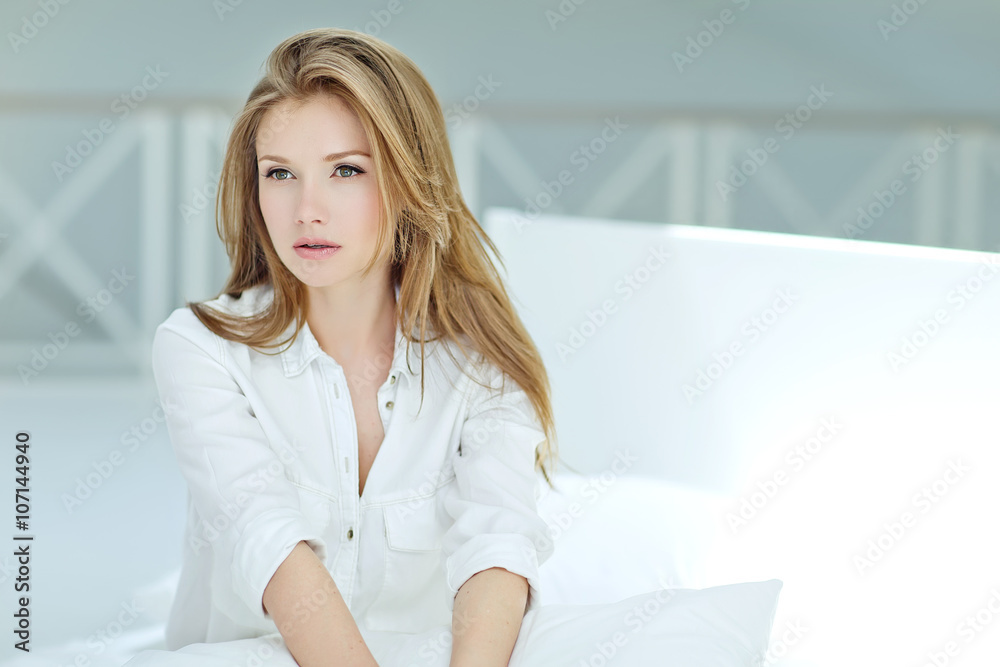 Portrait of a beautiful woman in the morning bed Portrait of a beautiful woman in the morning bed