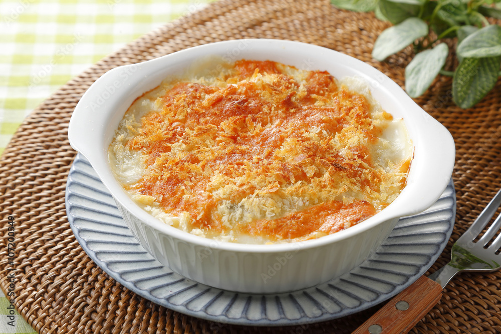 マカロニグラタン Macaroni gratin マカロニグラタン Macaroni gratin
