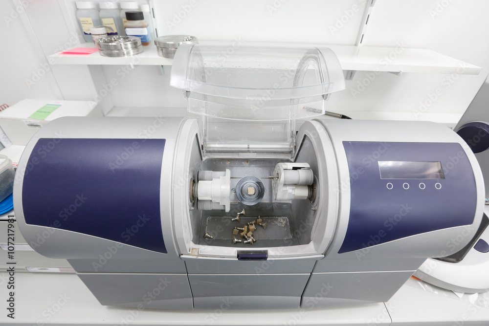 CAD/CAM dental computer-aided machine