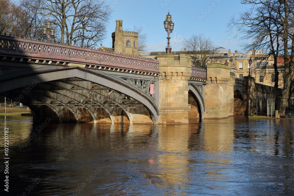 Le pont Skeldergate sur la rivière Ouse à York – Angleterre