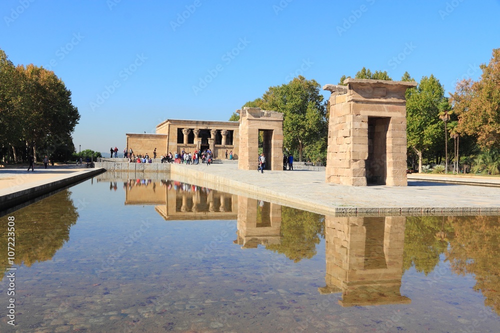 Obraz premium Debod Temple - landmark of Spain