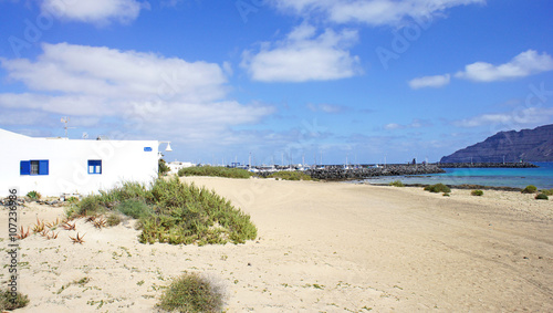 Paisaje de Lanzarote, Islas Canarias, Barcelona © sanguer